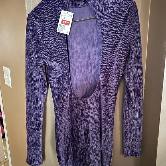 Velvet party dresses - Picture 5 of 7